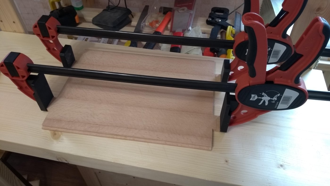 Тут, например, как-то криво отпилил шипы, что пришлось их обрезать и наращить:)