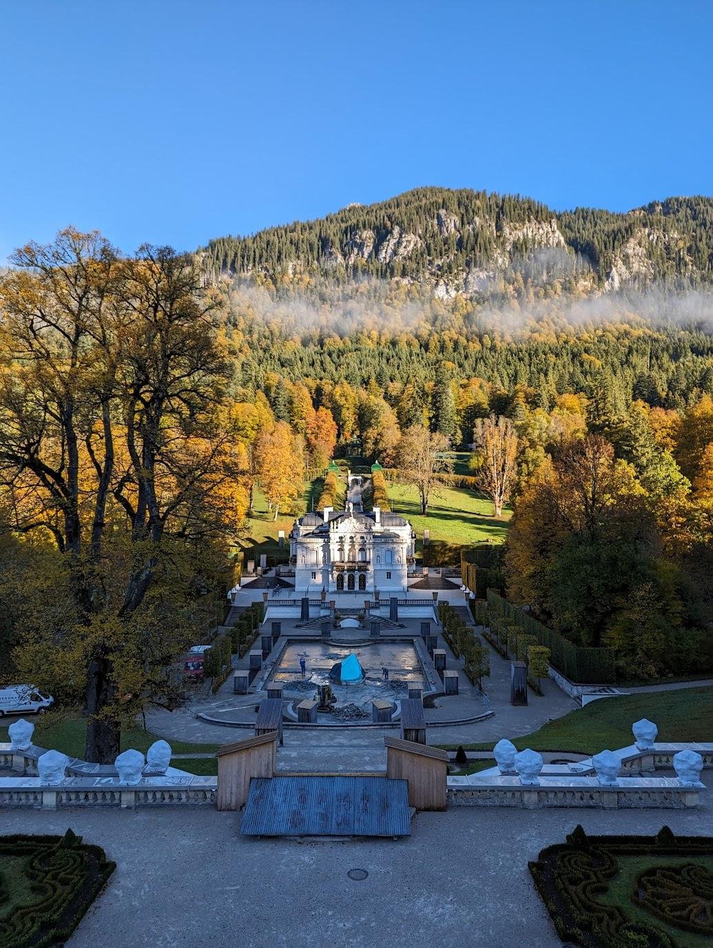 Туристов нет вообще