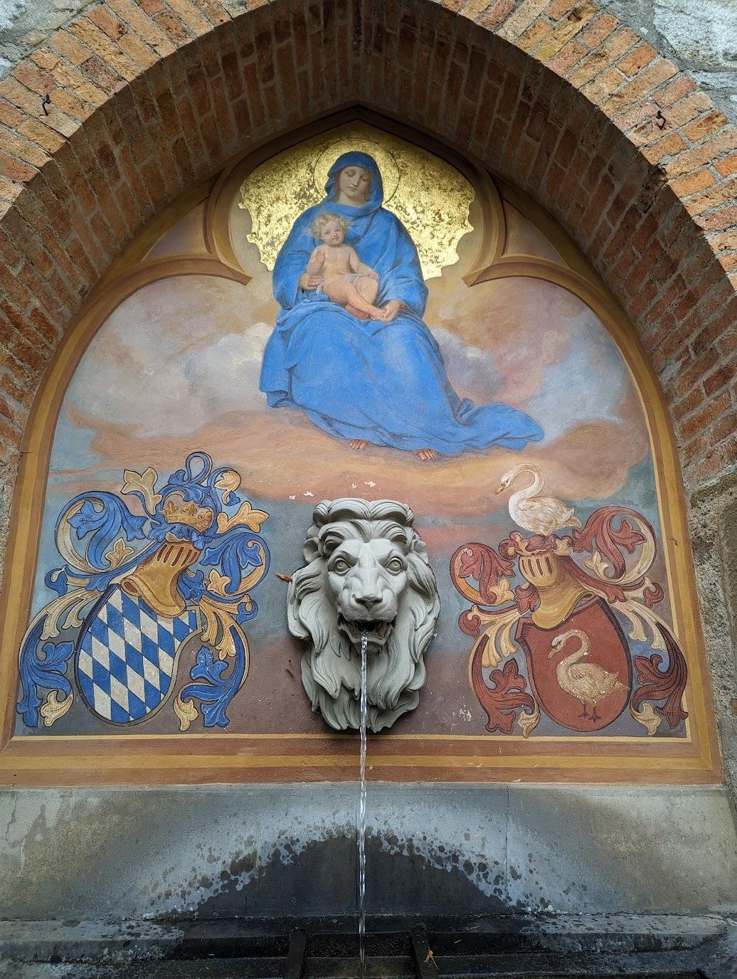 У Лёвы слюньки потекли 🤭