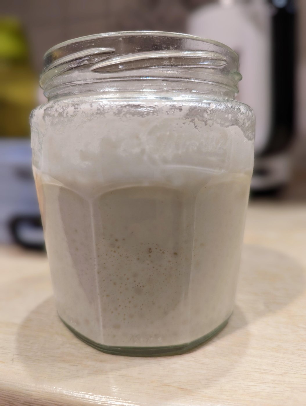 Готовая пятилетняя закваска перед «кормлением»