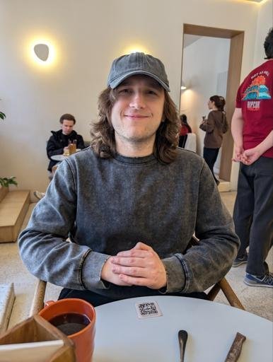 Аватар Денис Чёрный