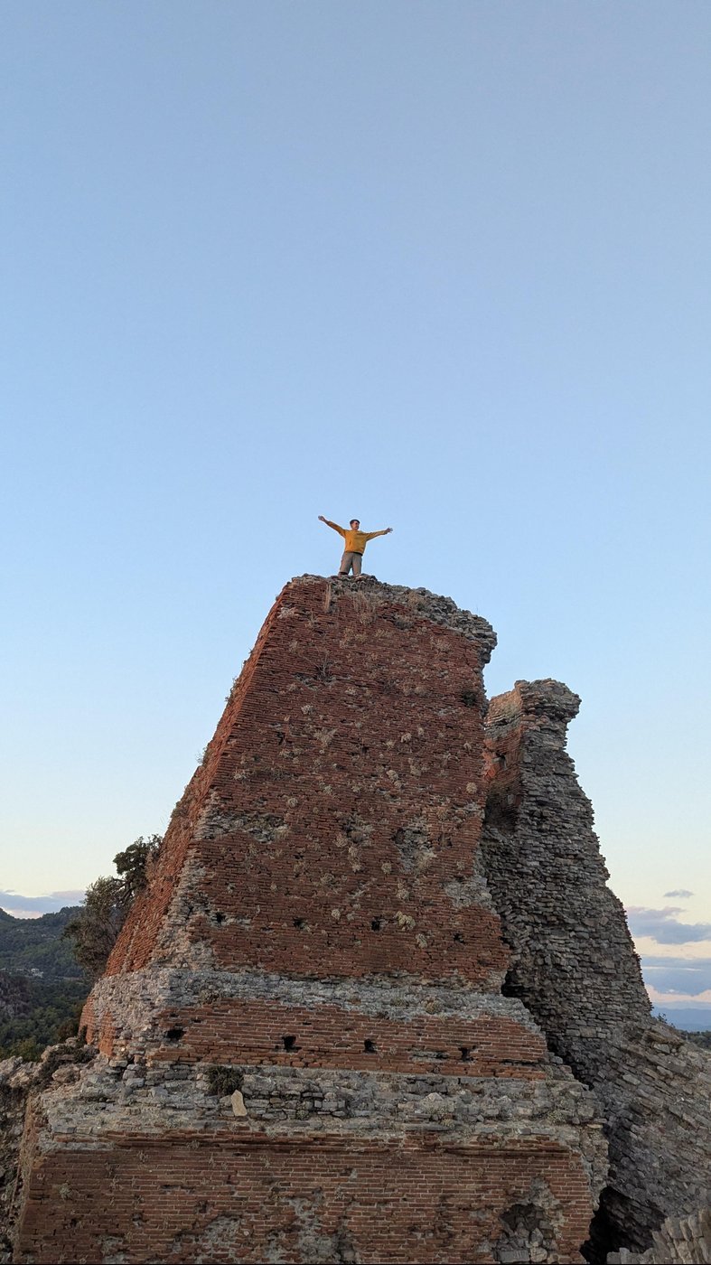 Покорил не только форт босиком, но и мое сердечко