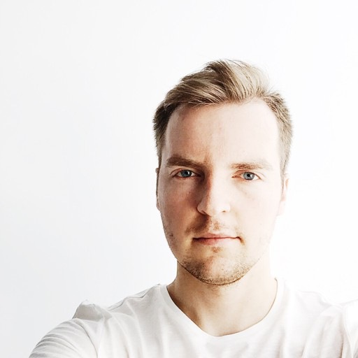 Аватар Артём